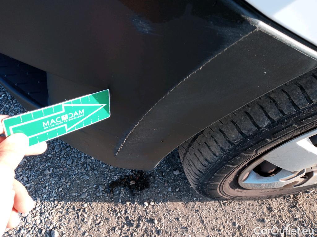  Nissan  NV400 NISSAN  / 2011 / 4P / furgón L2H2 3,5T 2.3dCi EU6 81kW FWD COMFORT #33