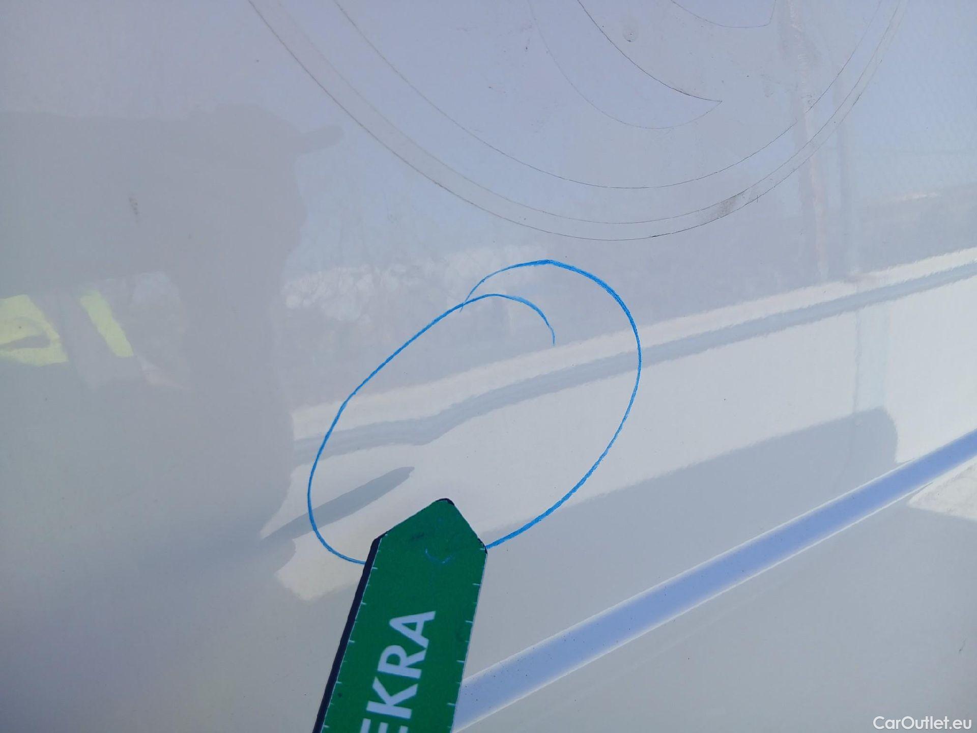  Peugeot  Expert PEUGEOT  / 2016 / 4P / furgón Furgón Premium 2.0 BlueHDi 120 Standard #16