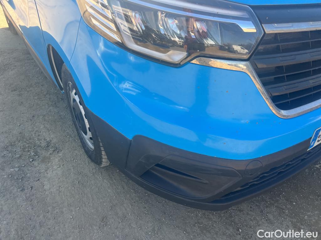  Renault  Trafic RENAULT  / 2021 / 4P / furgón Furgón L2H1 Blue dCi 96 Kw (130 CV) CUA #25