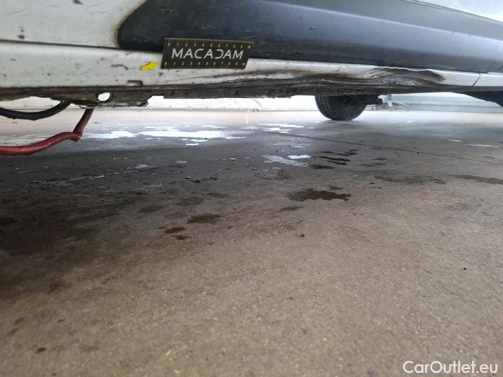  Citroen  Jumpy  Fourgon Club XL 2.0 BlueHDi 120CV BVM6 E6dT #2