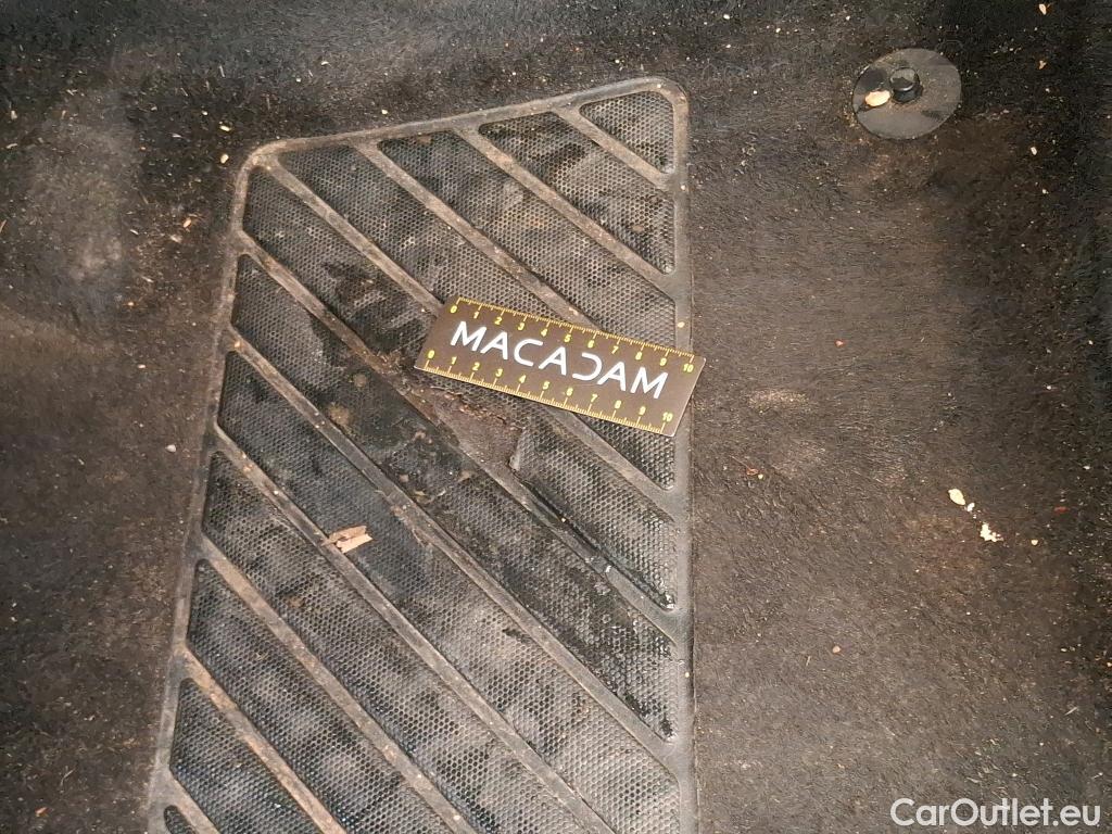  Citroen  C5  Aircross / 2018 / 5P / SUV BlueHDi 130 S&S EAT8 Feel / TRANSFO VP/VF #40