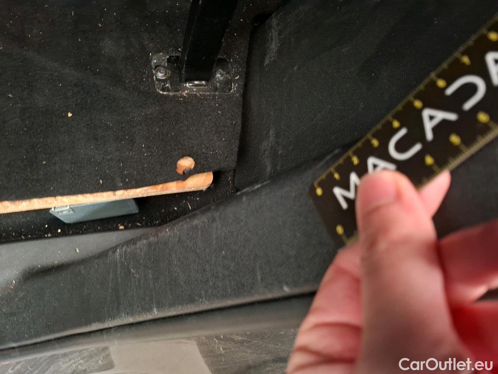  Citroen  C5  Aircross / 2018 / 5P / SUV BlueHDi 130 S&S EAT8 Feel / TRANSFO VP/VF #38