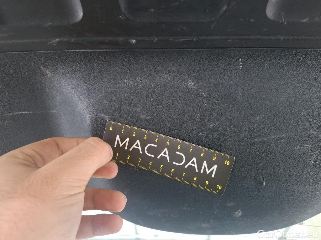  Citroen  C3  Société Feel 1.5 BlueHDI 100CV BVM6 E6d #23