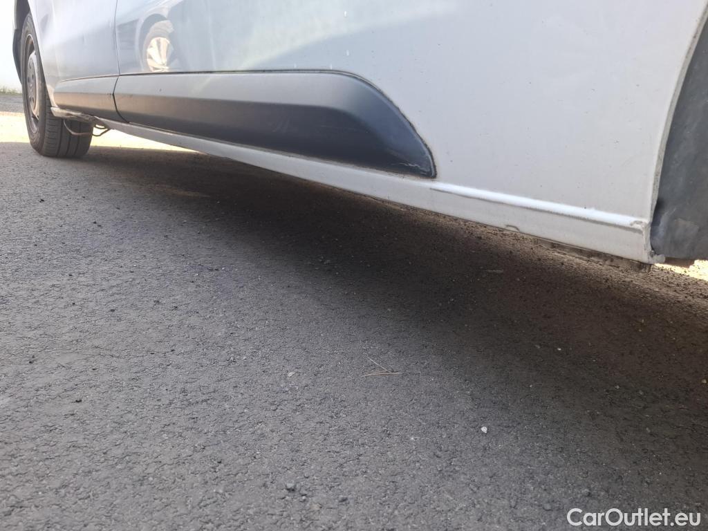  Citroen  Jumpy  Fourgon Club XL 2.0 BlueHDi 120CV BVM6 E6dT #38