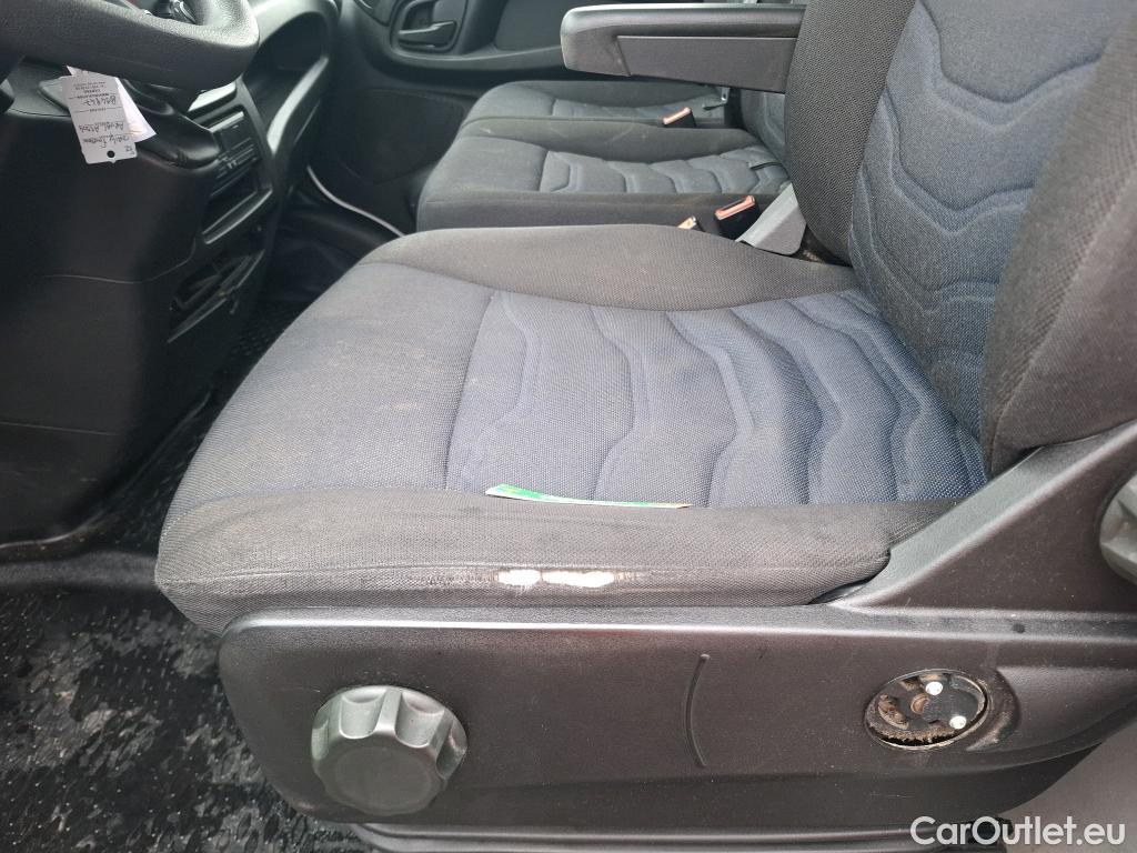  Iveco  Daily IVECO  / 2019 / 4P / Fourgon tôlé 3.0 35C18H V12 H2 3520L TOR #1