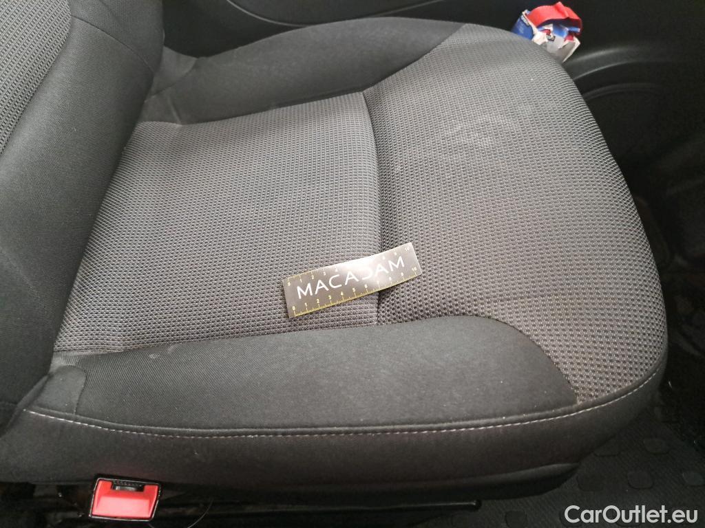  Fiat  Talento FIAT   2016  4P  Fourgon tôlé FT 13 LH1  16 Mtjet 95 Pack Pro Nav #47