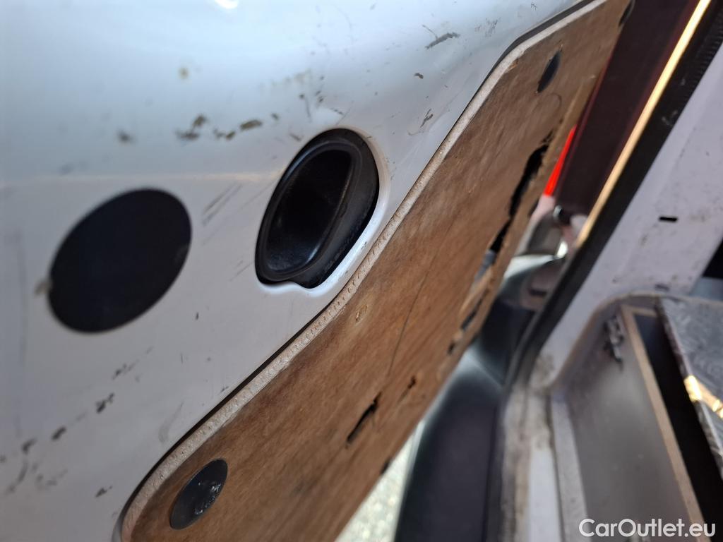  Citroen  Jumpy  Fourgon Club XL 2.0 BlueHDi 120CV BVM6 E6dT #55