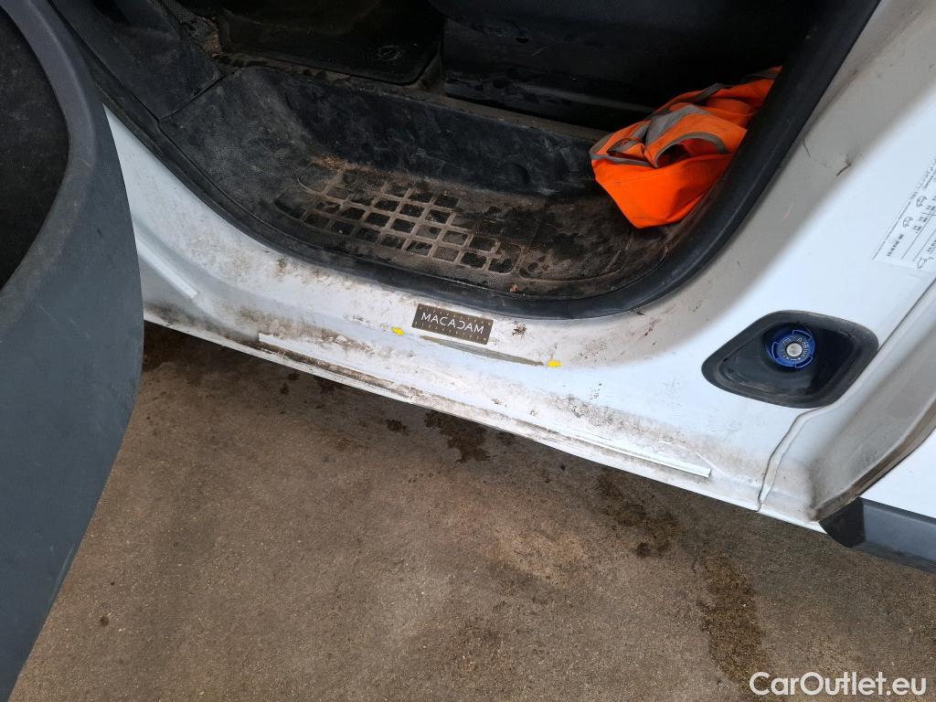  Citroen  Jumpy  Fourgon Club XL 2.0 BlueHDi 120CV BVM6 E6dT #51