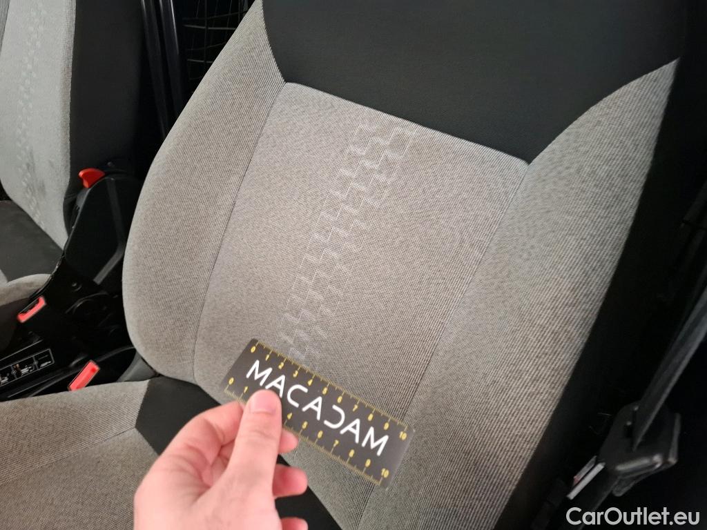  Fiat  Fiorino FIAT  / 2016 / 4P / Fourgonnette 1.3 Multijet 95 Pro Lounge #27