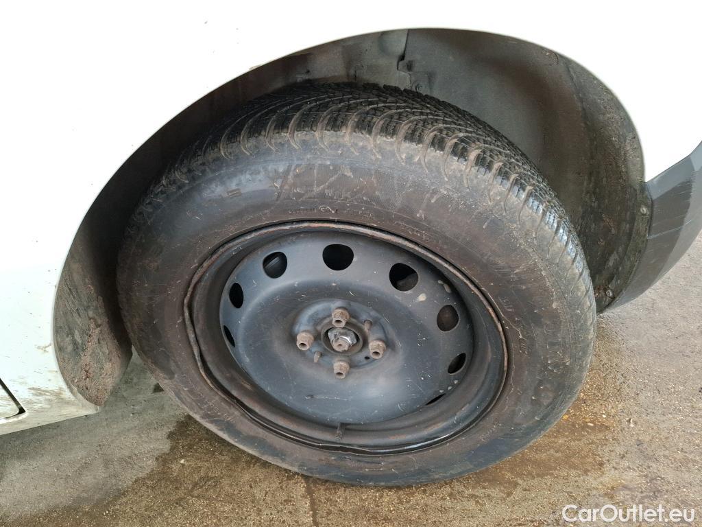  Fiat  Fiorino FIAT  / 2016 / 4P / Fourgonnette 1.3 Multijet 95 Pro Lounge #13