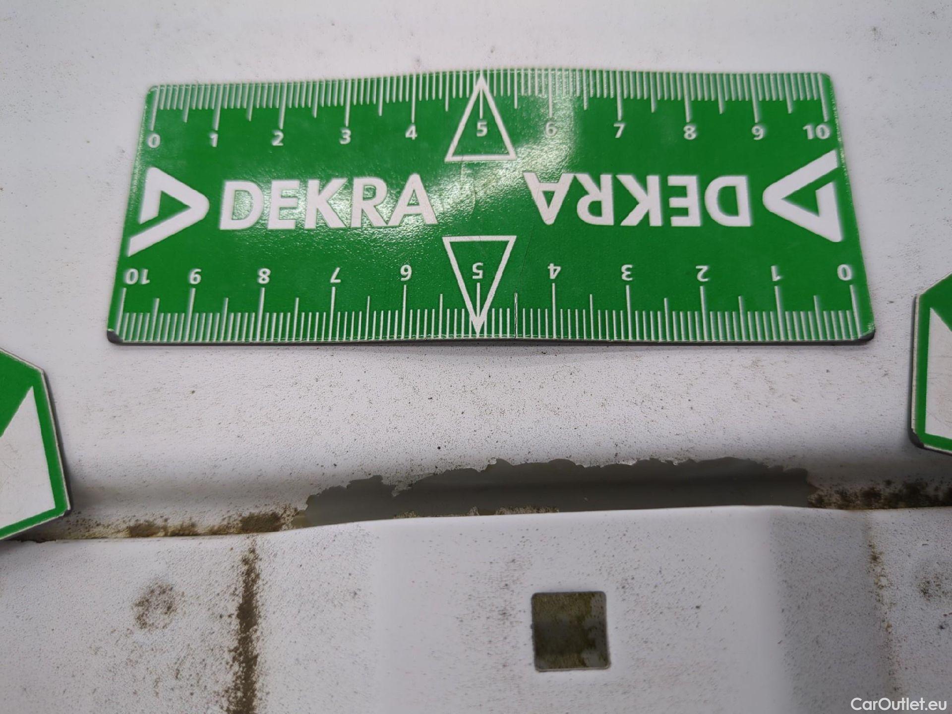  Peugeot  Expert PEUGEOT  VU 4p Fourgon 2.0 BlueHDi 120 S&S Standard Premium P. #42