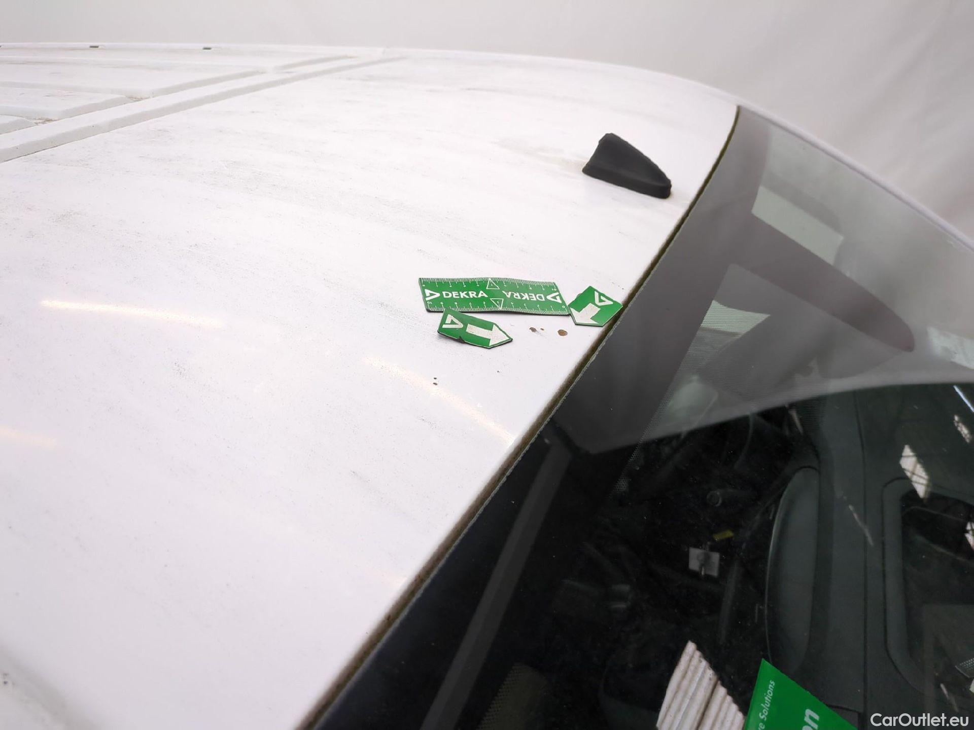  Peugeot  Expert PEUGEOT  VU 4p Fourgon 2.0 BlueHDi 120 S&S Standard Premium P. #27