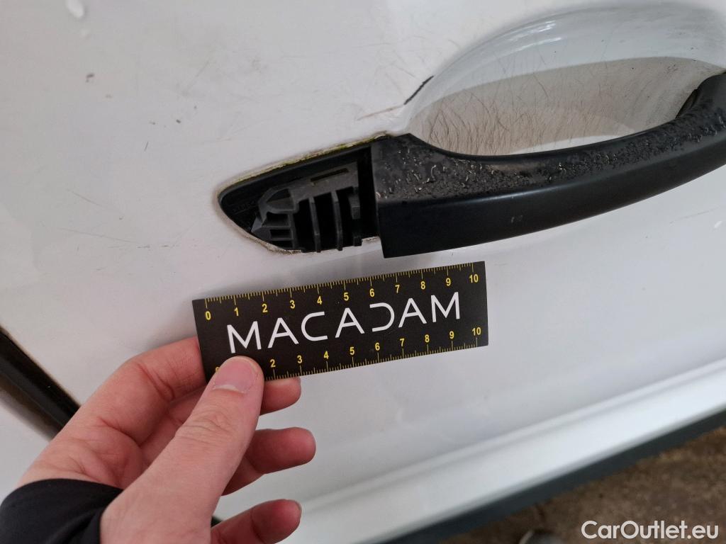  Citroen  Jumpy CITROEN  VU 4p Fourgon Taille M BlueHDi 120 S&S BVM6 Business #31