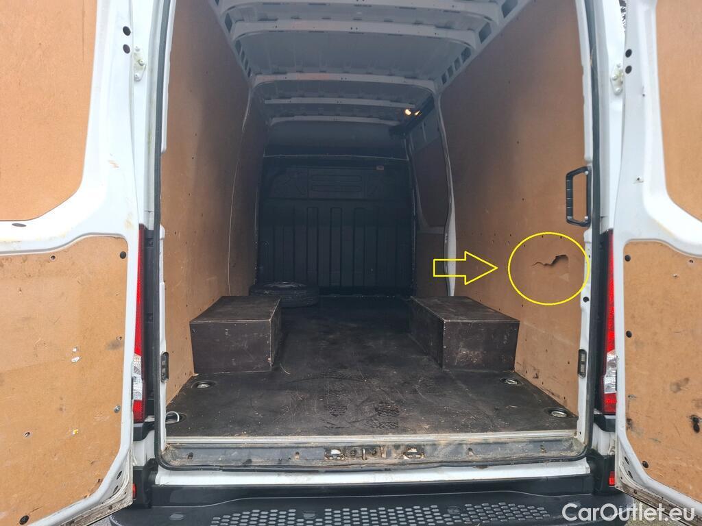  Iveco  Daily IVECO  / 2019 / 4P / Fourgon tôlé 3.0 35C18H V12 H2 3520L TOR #4