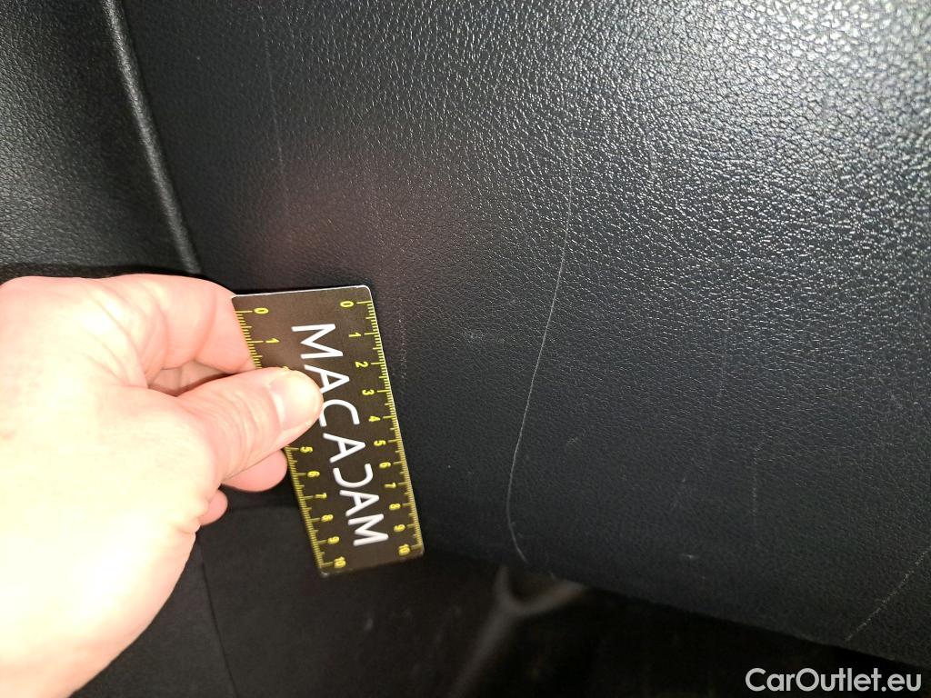  Fiat  Talento FIAT   2016  4P  Fourgon tôlé FT 13 LH1  16 Mtjet 95 Pack Pro Nav #41