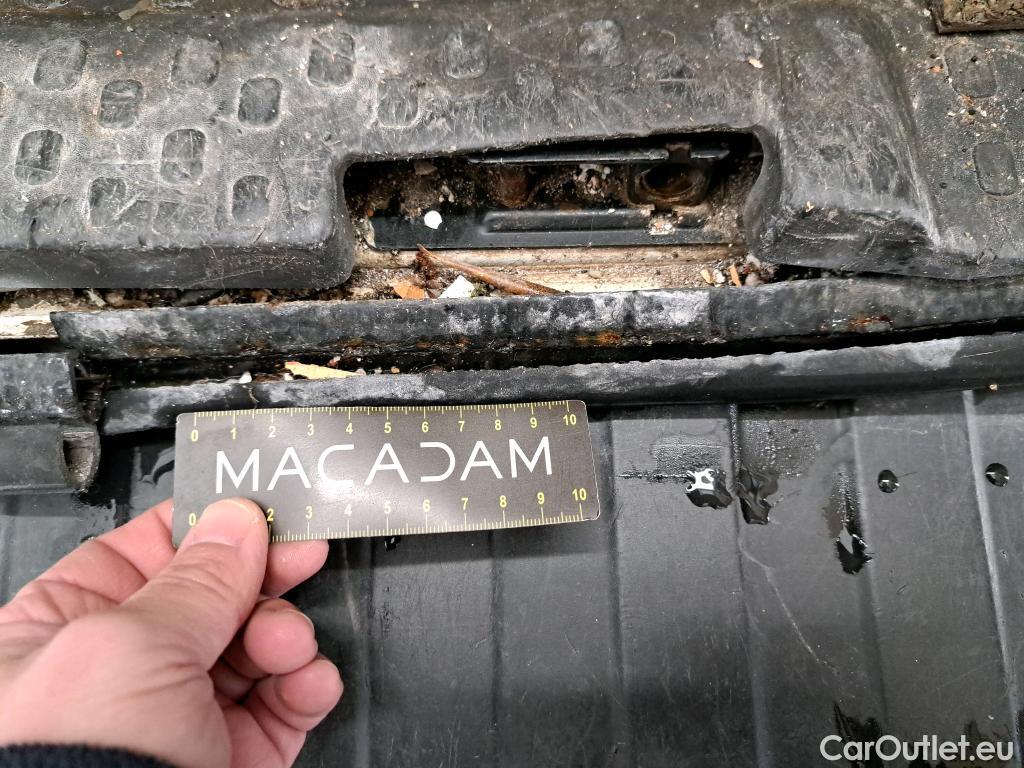  Fiat  Talento FIAT   2016  4P  Fourgon tôlé FT 13 LH1  16 Mtjet 95 Pack Pro Nav #39