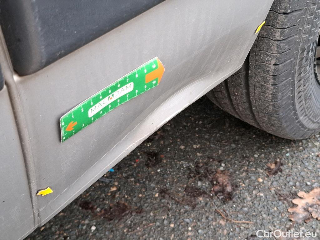  Renault  Master RENAULT  / 2019 / 4P / Fourgon tôlé FG Tr GCF F3500 L2H3 dCi 135 #19