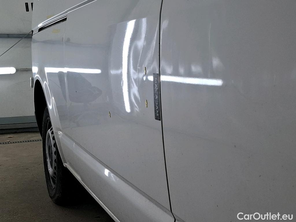  Volkswagen  Transporter VOLKSWAGEN  / 2019 / 4P / Fourgon tôlé 2.0 TDi 150 DSG7 L2H1 Business Line #18