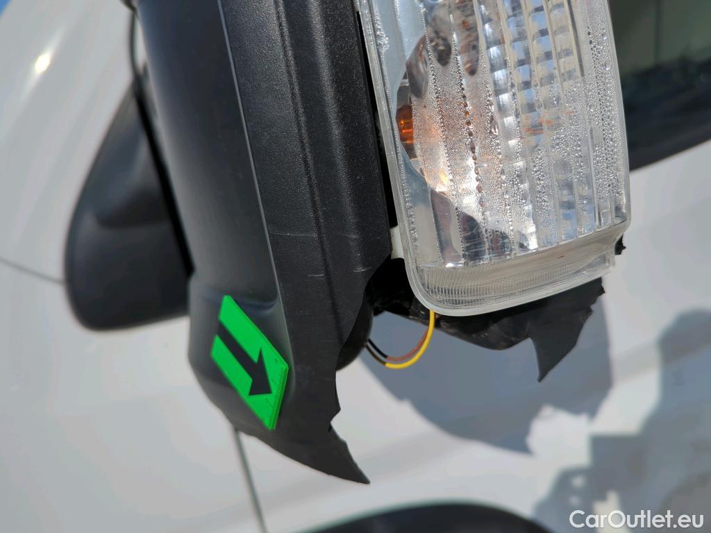  Citroen  C1 2.2 BlueHDi 140 35+ L4 #4