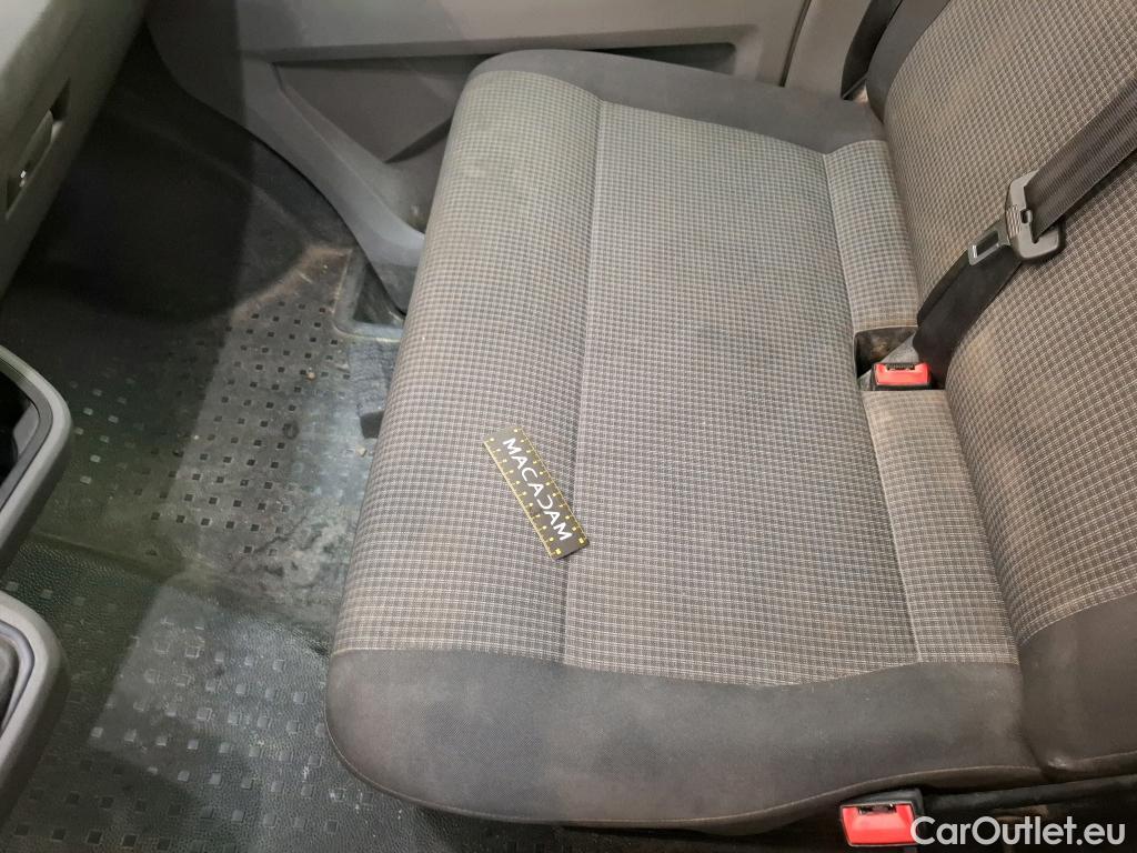  Volkswagen  Transporter VOLKSWAGEN  / 2019 / 4P / Fourgon tôlé 2.0 TDi 150 DSG7 L2H1 Business Line #45