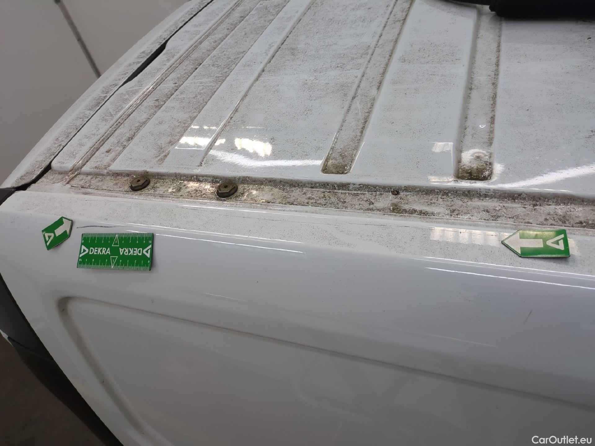  Renault  Trafic RENAULT  / 2019 / 4P / Fourgon tole FG GCF L1H1 1200 dCi 120 #91