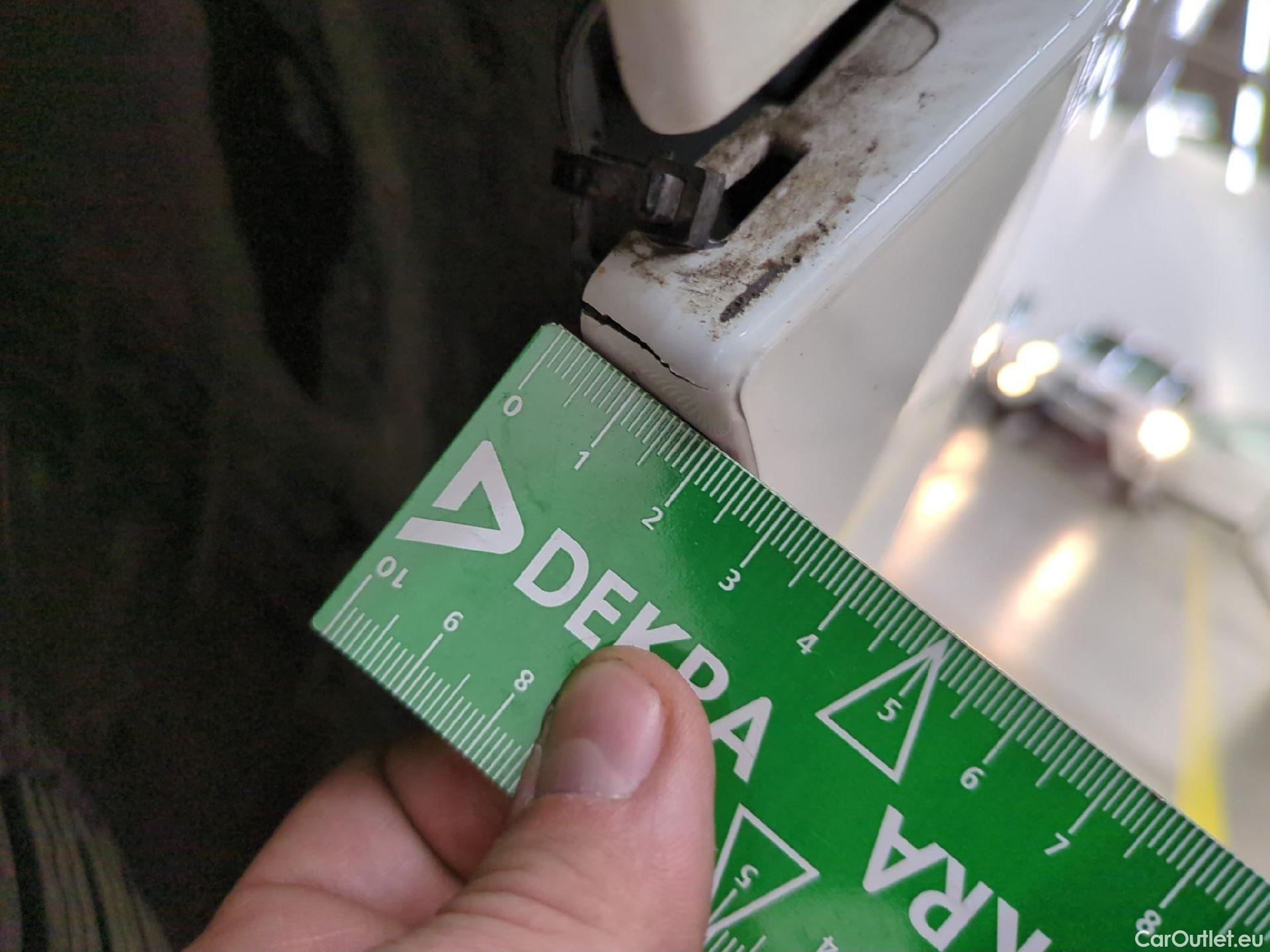  Renault  Trafic RENAULT  / 2019 / 4P / Fourgon tole FG GCF L1H1 1200 dCi 120 #39