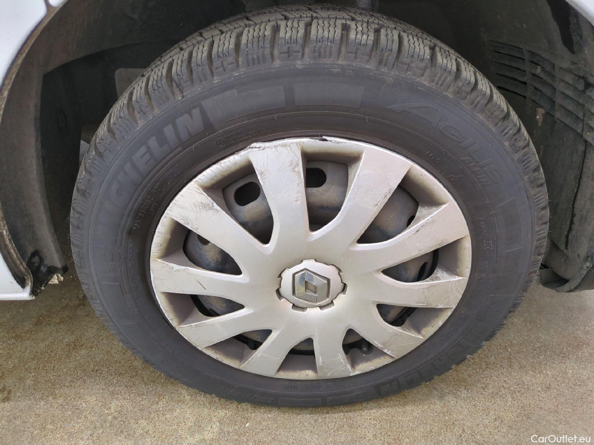  Renault  Trafic RENAULT  / 2019 / 4P / Fourgon tole FG GCF L1H1 1200 dCi 120 #14