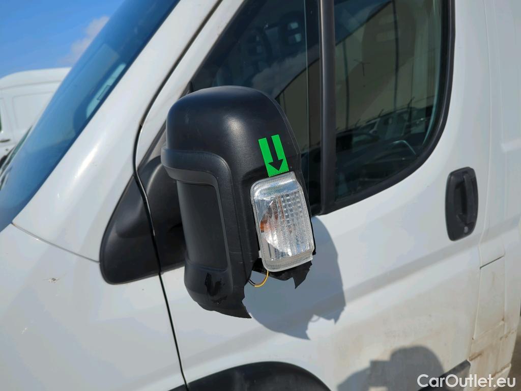  Citroen  C1 2.2 BlueHDi 140 35+ L4 #25