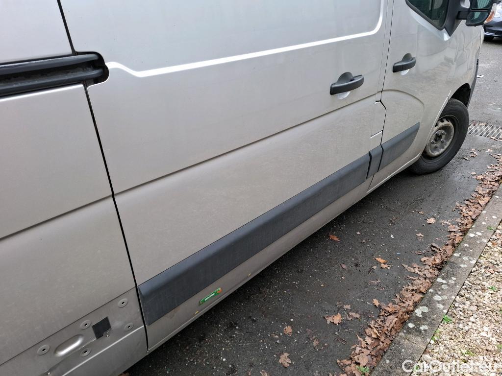  Renault  Master RENAULT  / 2019 / 4P / Fourgon tôlé FG Tr GCF F3500 L2H3 dCi 135 #28