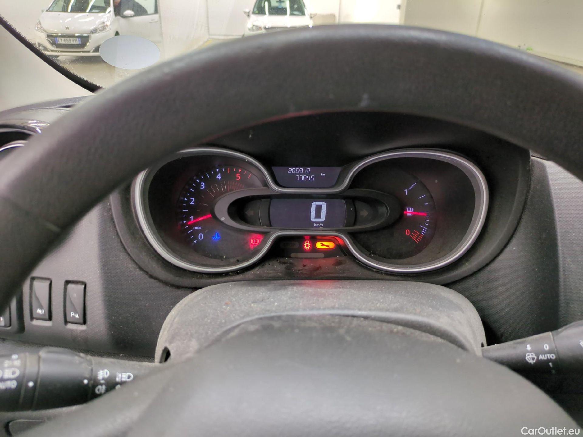  Renault  Trafic RENAULT  / 2019 / 4P / Fourgon tole FG GCF L1H1 1200 dCi 120 #13