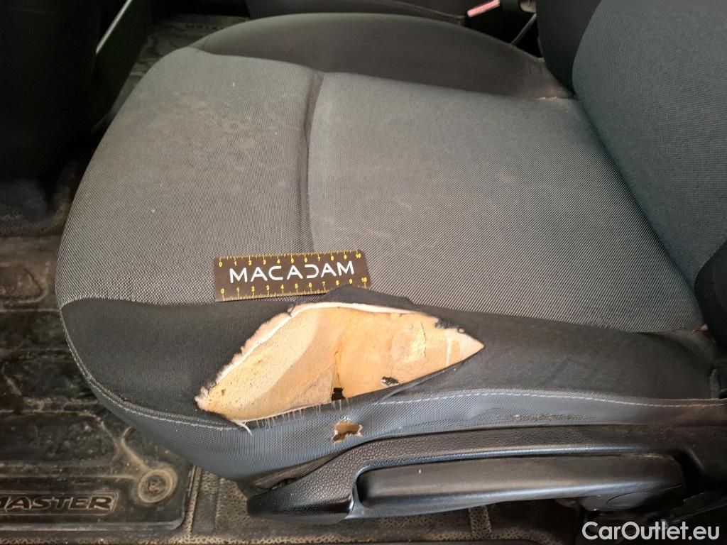  Renault  Master RENAULT  VU 4p Fourgon FG GCf Trac F3500 L2H2 Energy dCi 145 E6 #1