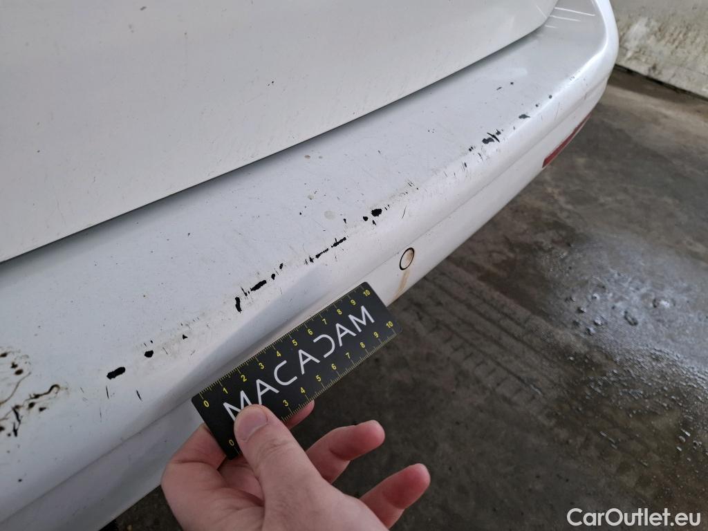  Volkswagen  Transporter VOLKSWAGEN  / 2019 / 4P / Fourgon tôlé 2.0 TDi 150 L1H1 Business Line Plus #6