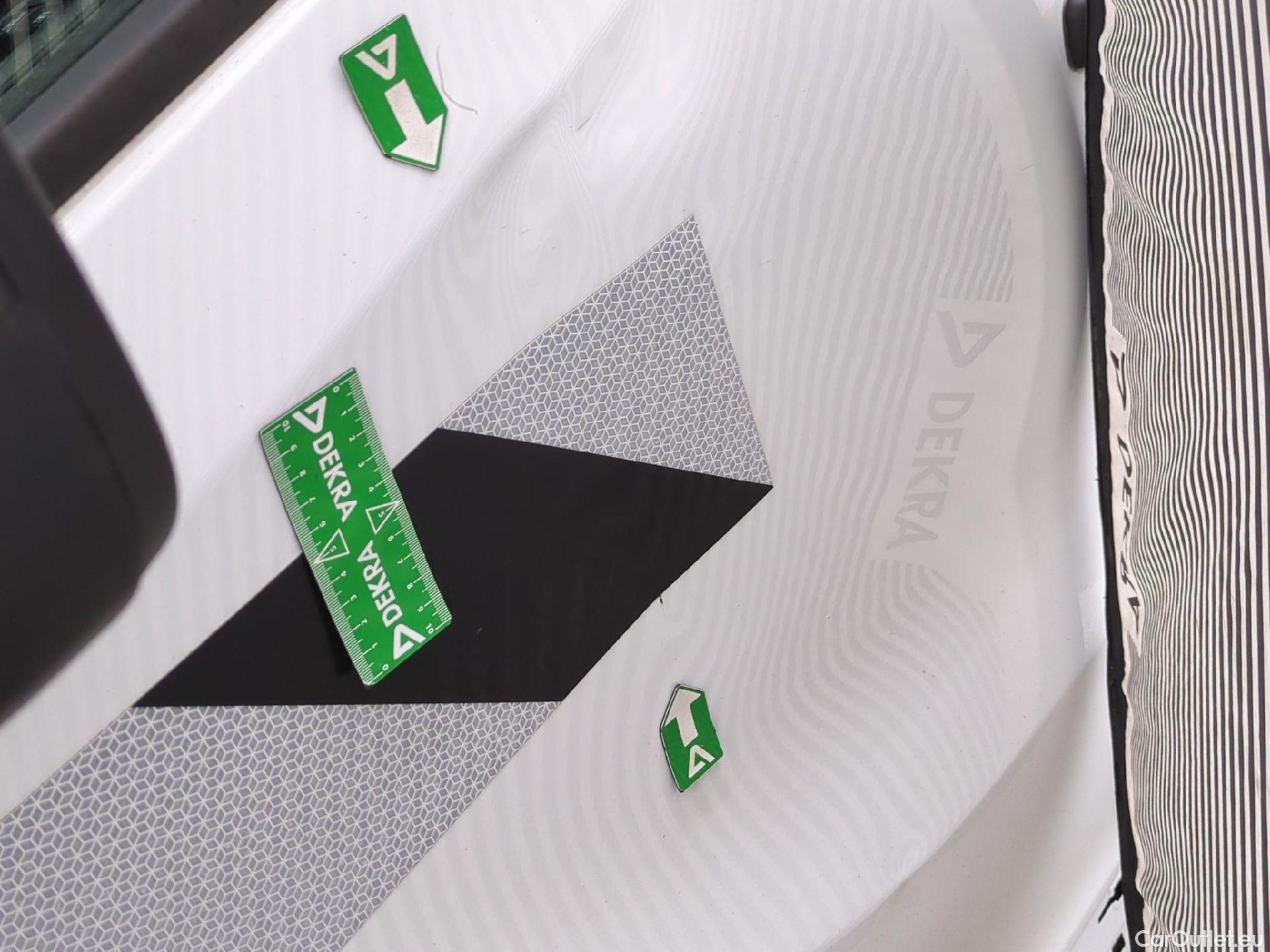  Renault  Trafic RENAULT  / 2019 / 4P / Fourgon tole FG GCF L1H1 1200 dCi 120 #55