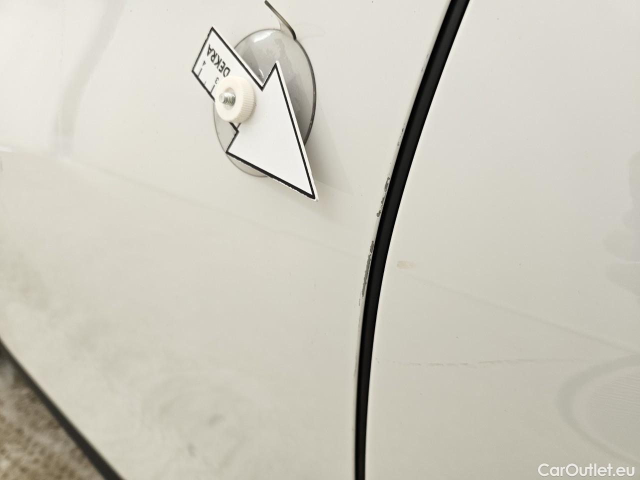  Bmw  X1 2.0 xDrive20i Advantage AT #3