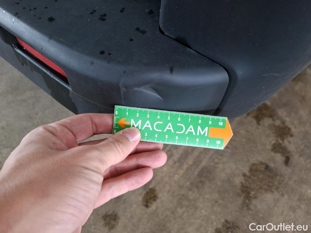  Renault  Trafic RENAULT  / 2019 / 4P / Fourgon tole NV FG GCF L1H1 1200 Energy dCi 145 #25