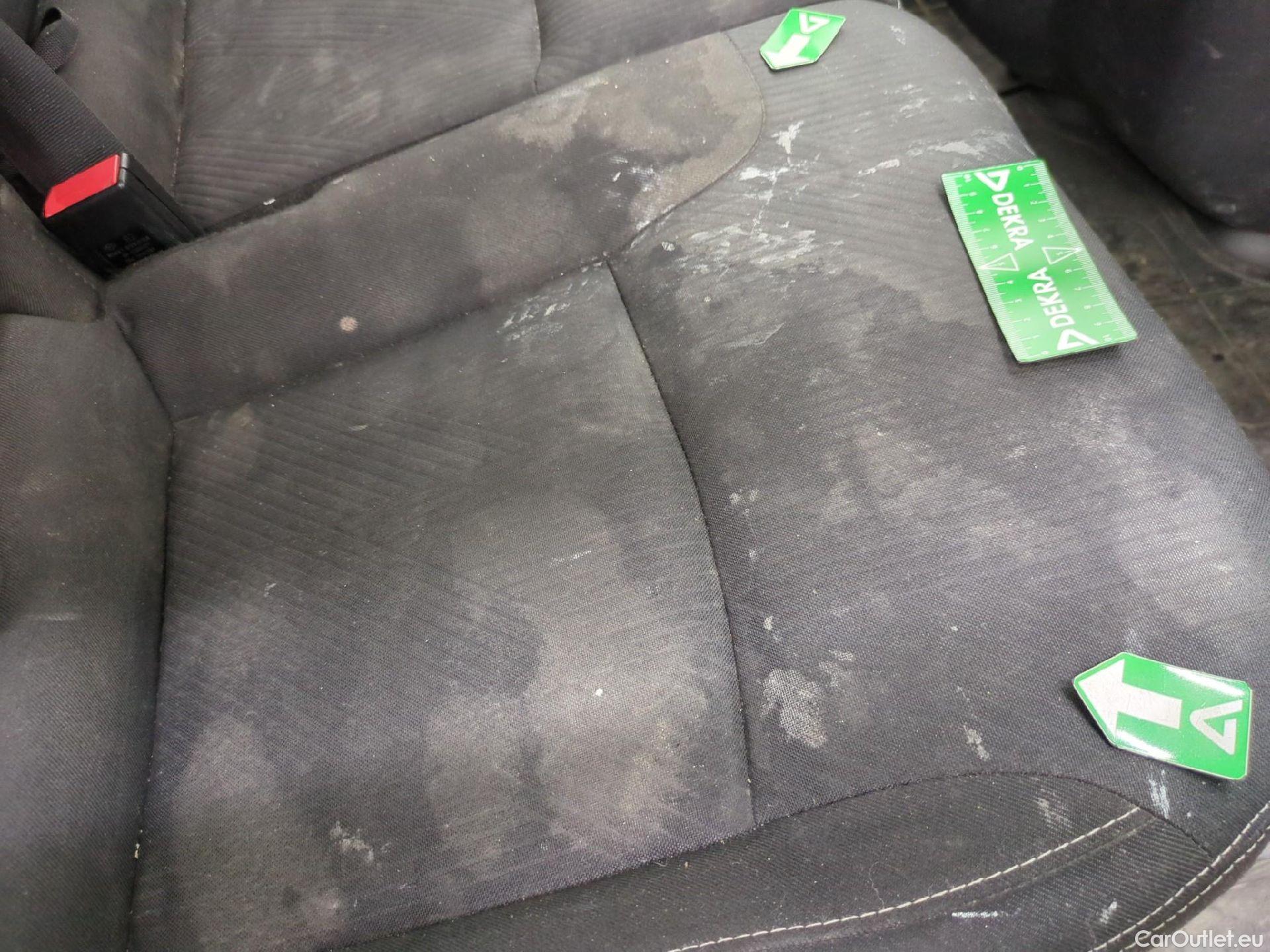  Renault  Trafic RENAULT  / 2019 / 4P / Fourgon tole FG GCF L1H1 1200 dCi 120 #10