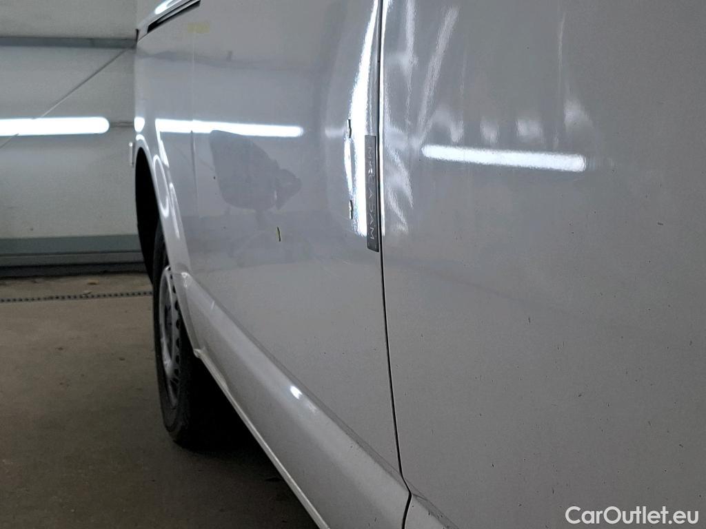  Volkswagen  Transporter VOLKSWAGEN  / 2019 / 4P / Fourgon tôlé 2.0 TDi 150 DSG7 L2H1 Business Line #16