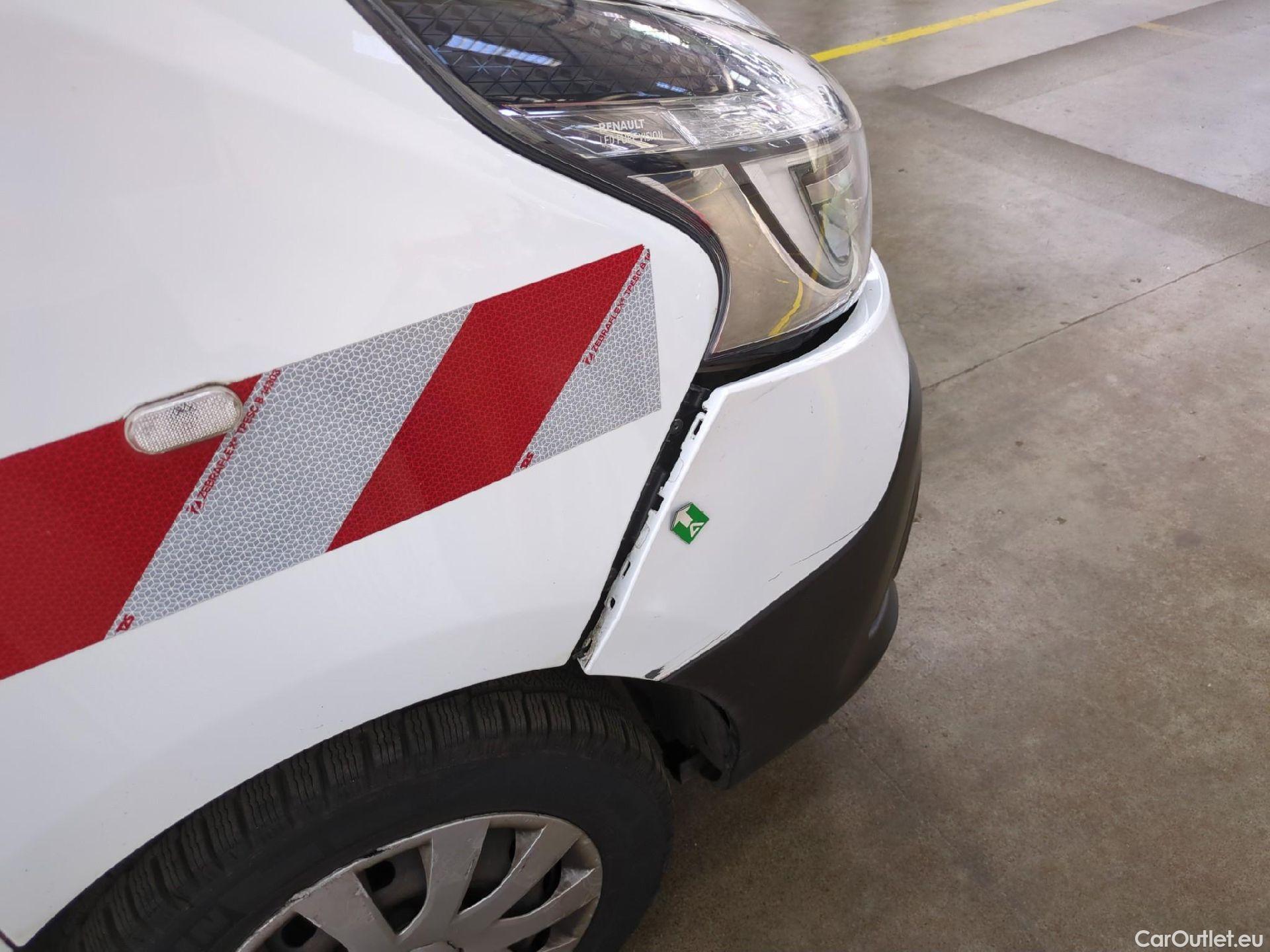  Renault  Trafic RENAULT  / 2019 / 4P / Fourgon tole FG GCF L1H1 1200 dCi 120 #37