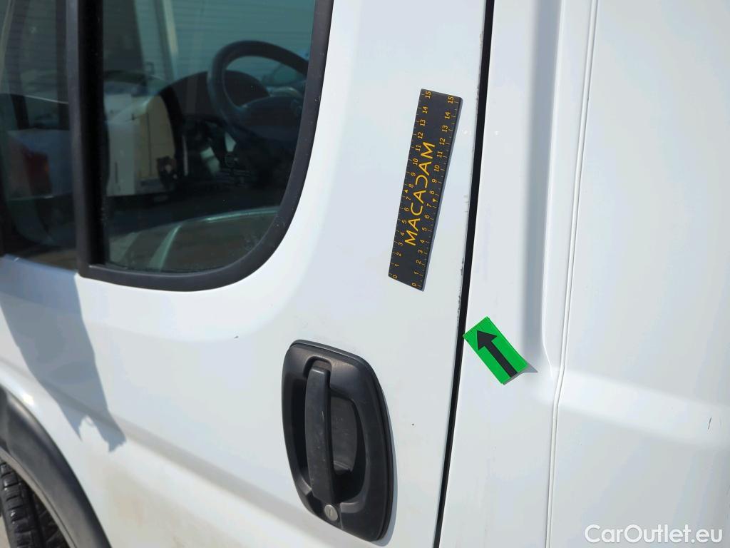  Citroen  C1 2.2 BlueHDi 140 35+ L4 #37