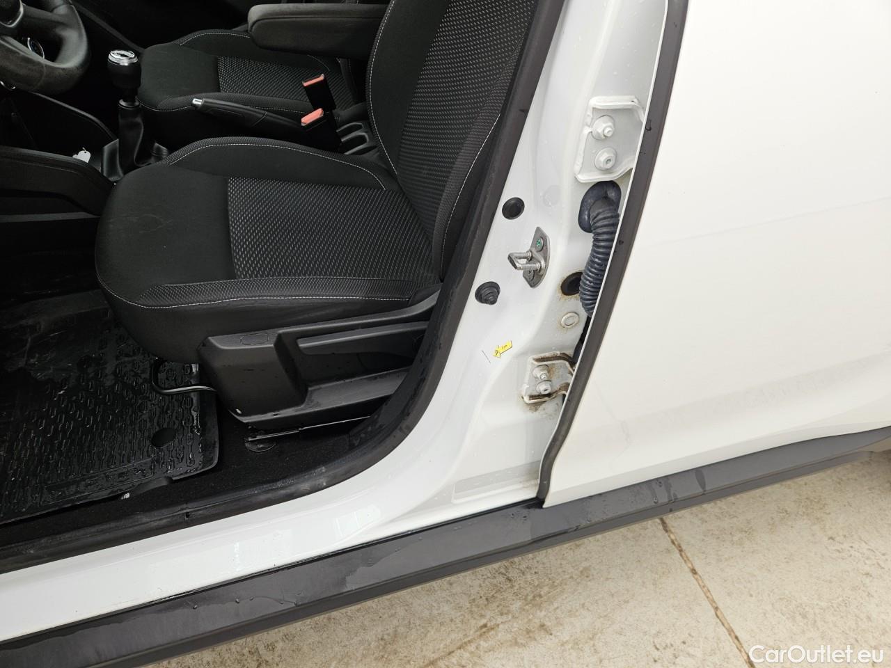  Dacia  Duster 1.5 Blue dCi 115CP Comfort 4WD #1