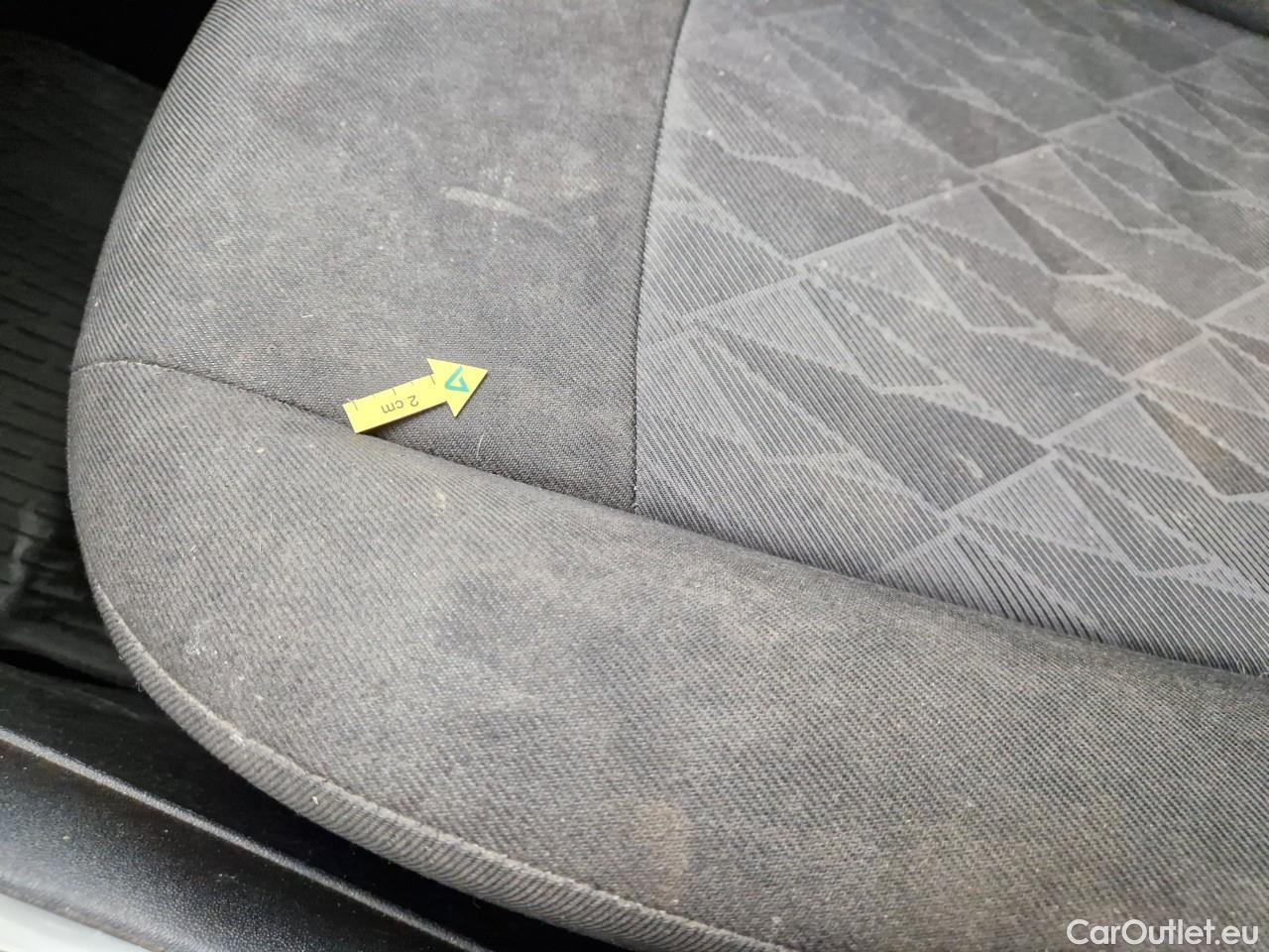  Citroen  C4 1.5 BlueHDi 100 Feel #46