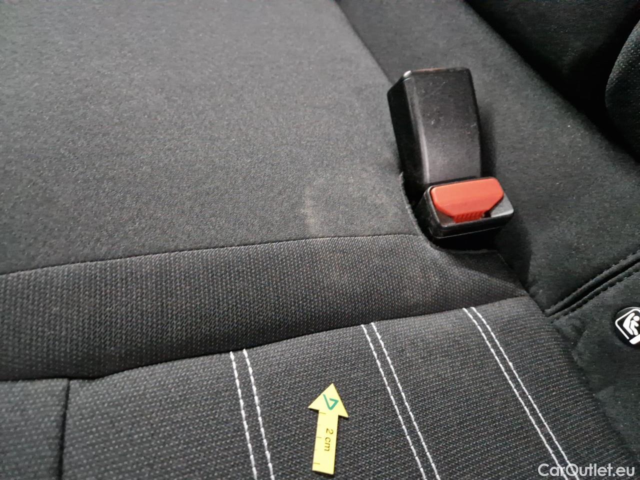  Dacia  Logan 1.0 TCe 90CP Comfort #27