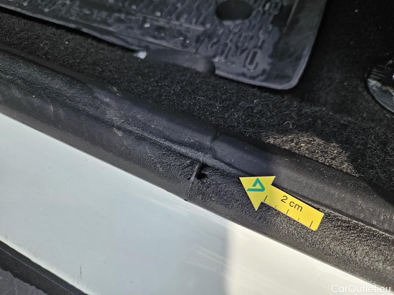  Dacia  Duster 1.5 Blue dCi 115CP Comfort 4WD #53