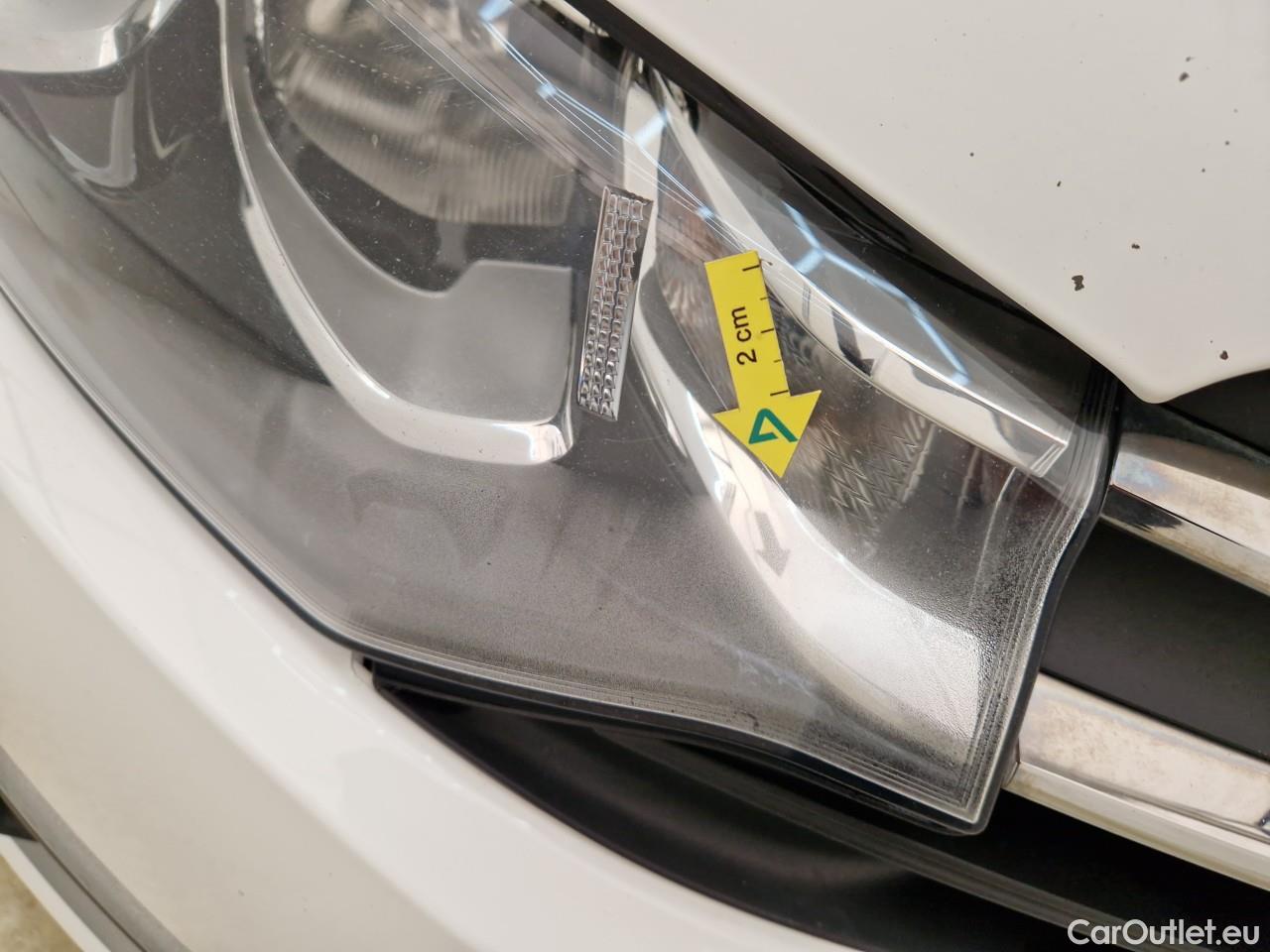  Citroen  C4 1.5 BlueHDi 100 Feel #9