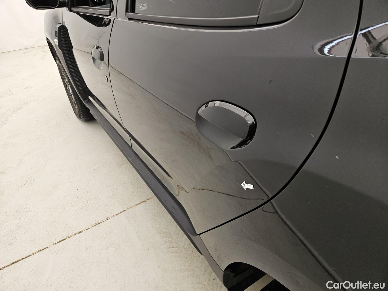  Dacia  Duster 1.5 Blue dCi 115CP Comfort 4WD #45