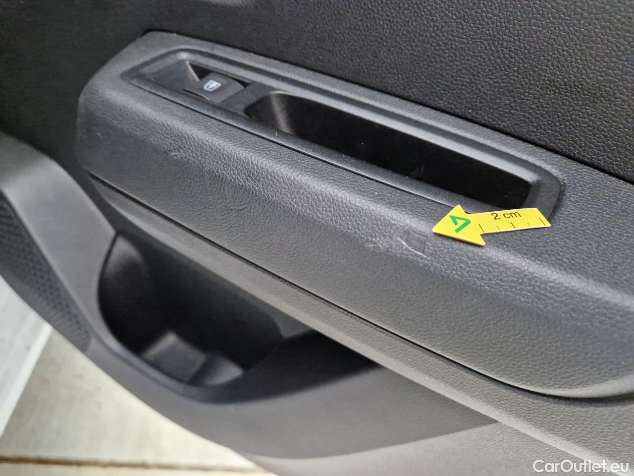  Dacia  Logan 1.0 TCe 90CP Comfort MT6 #46