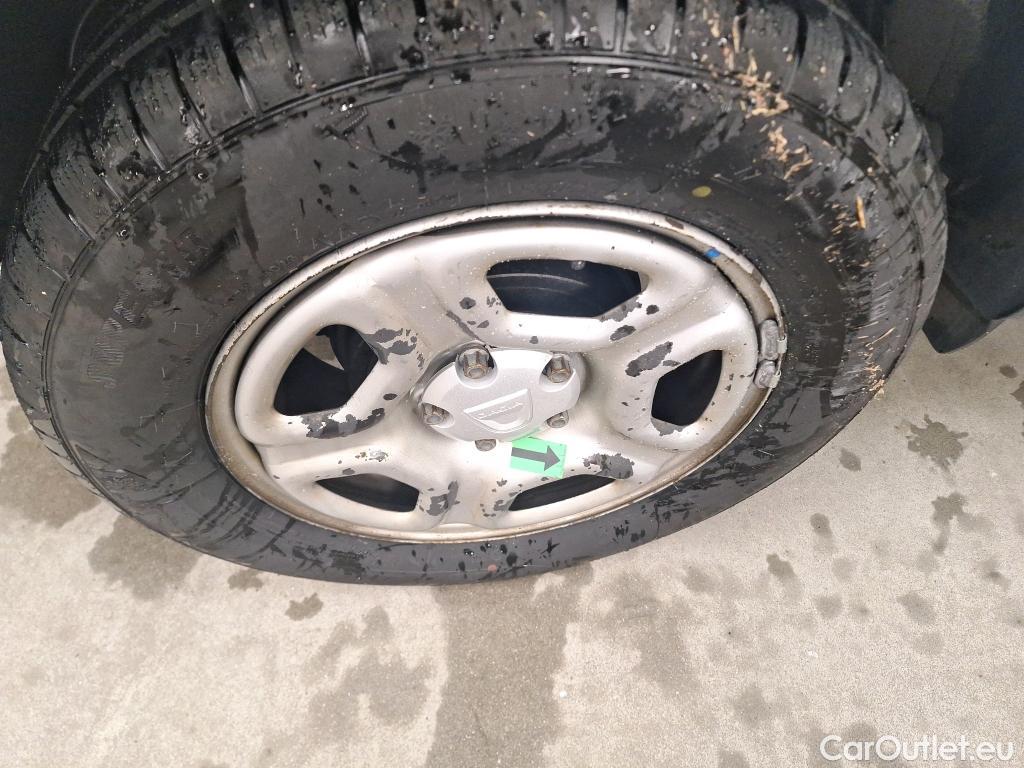  Dacia  Duster 1.5 Blue dCi 115CP Comfort 4WD #17