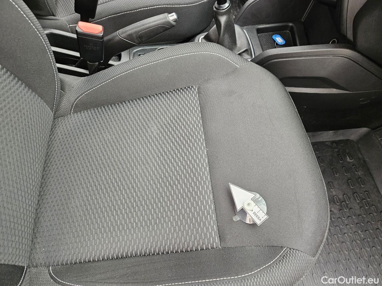  Dacia  Duster 1.5 Blue dCi 115CP Comfort 4WD #53