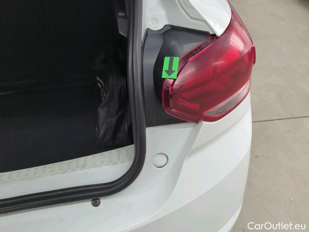  Dacia  Sandero 1.0 SCe 65CP Essential #10