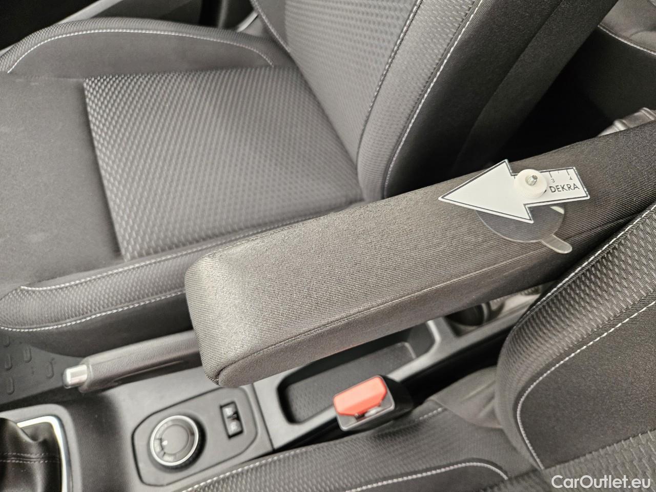  Dacia  Duster 1.5 Blue dCi 115CP Comfort 4WD #38